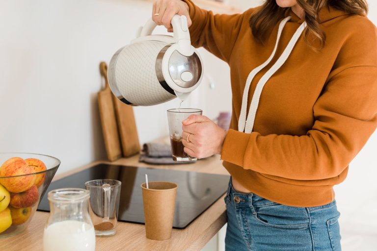 how much does a cup of tea cost?