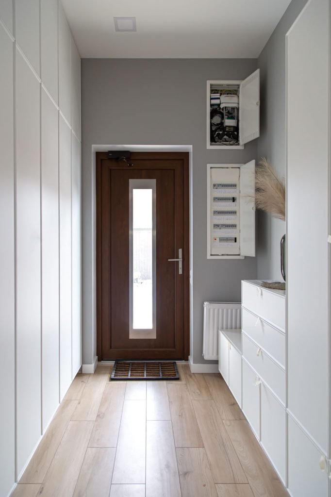 avoid drastic temperature changes