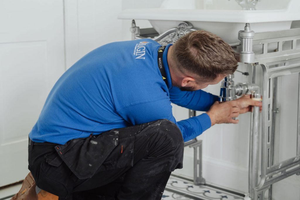 burst pipes can be a nightmare, especially if left to their own devices, burst pipes repair